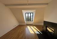 Stilvoll wohnen am Rooseveltplatz: 4-Zimmer-Dachgeschoss mit Terrasse