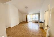 Moderne Dachgeschoßwohnung mit Terrasse, Garage, Klimaanlage