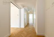 RUHE TRIFFT WOHNQUALITÄT - EXKLUSIVE DACHGESCHOSSWOHNUNG MIT BALKON IN DEN RUHIGEN INNENHOF