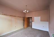 Kleines Sanierungsobjekt im 3. Stock – Altbauwohnung mit Potenzial