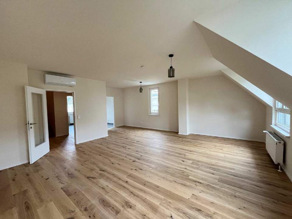 Wunderschöne DG Maisonette am Rande des beliebten Freihausviertels