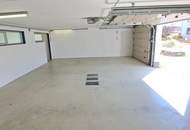 Zwei GARAGEN / HALLEN mit jeweils 3 STELLPLÄTZEN - zu mieten