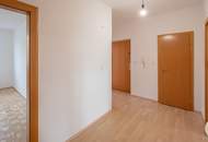 * frisch sanierte 3 Zimmer Wohnung in Laxenburg * - Loggia, KFZ Stellplatz inklusive!