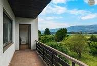 Erster Schritt ins Eigenheim – Panoramalage | Haus mit 2 Wohnebenen | Doppelgarage