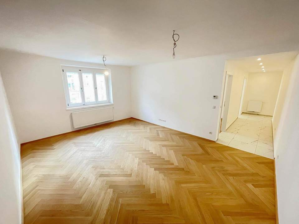Exquisite, neu sanierte Wohnung in bester Lage – Ihr Traumzuhause wartet!