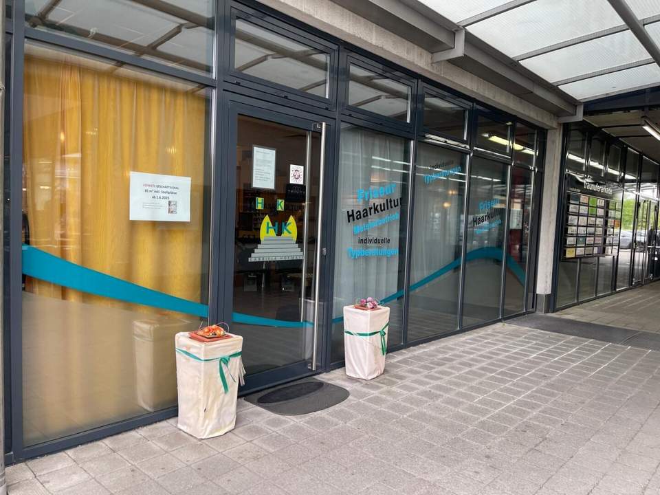 Attraktive Geschäftsfläche in TOP Lage in Thalheim Traunufer Arkade
