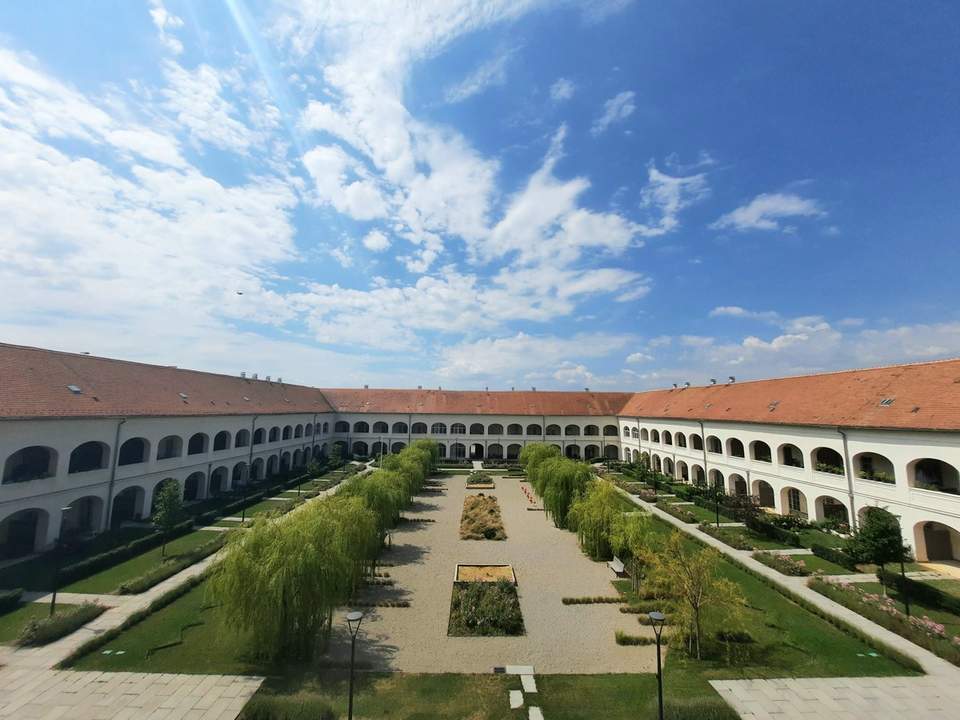 DG MAISONETTE IM SCHLOSS! Haus 1 Top 31