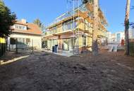 Modernes Wohnen auf vier Ebenen I Vollunterkellert I großzügige Außenflächen I Klimaanlagen- und Photovoltaikvorbereitung I PKW-Stellplatz mit E-Ladestation Vorbereitung