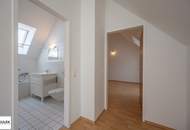 ** Top gepflegte 4 Zimmer Dachgeschoss Wohnung mit Alleinutzung 3er hofseitigen Terrassen - Maisonette Wohnung - Nähe Bahnhof Gersthof ** ab sofort **