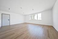 Produktionsfläche mit Büro | ebenerdige Einfahrt durch zwei Sektionaltore | Parkplätze &amp; Luftwärmepumpe