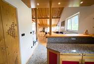 Weitblick über das Wipptal - Dachgeschoßwohnung mit zwei Ebenen in Steinach