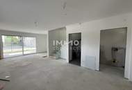 Ein Haus mit Blick zur Burg Kreuzenstein