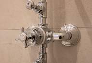 UNGLAUBLICHER BLICK AUF DIE KIRCHE II 35M² BALKON/TERRASSE II WOHNEN IM DEKNMALGESCHÜTZEN MÖDLINGER STADTJUWEL II FUSSGÄNGERZONE