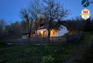 Einzellage: Idyllisches Landhaus mit ca. 9ha Wald und Teich