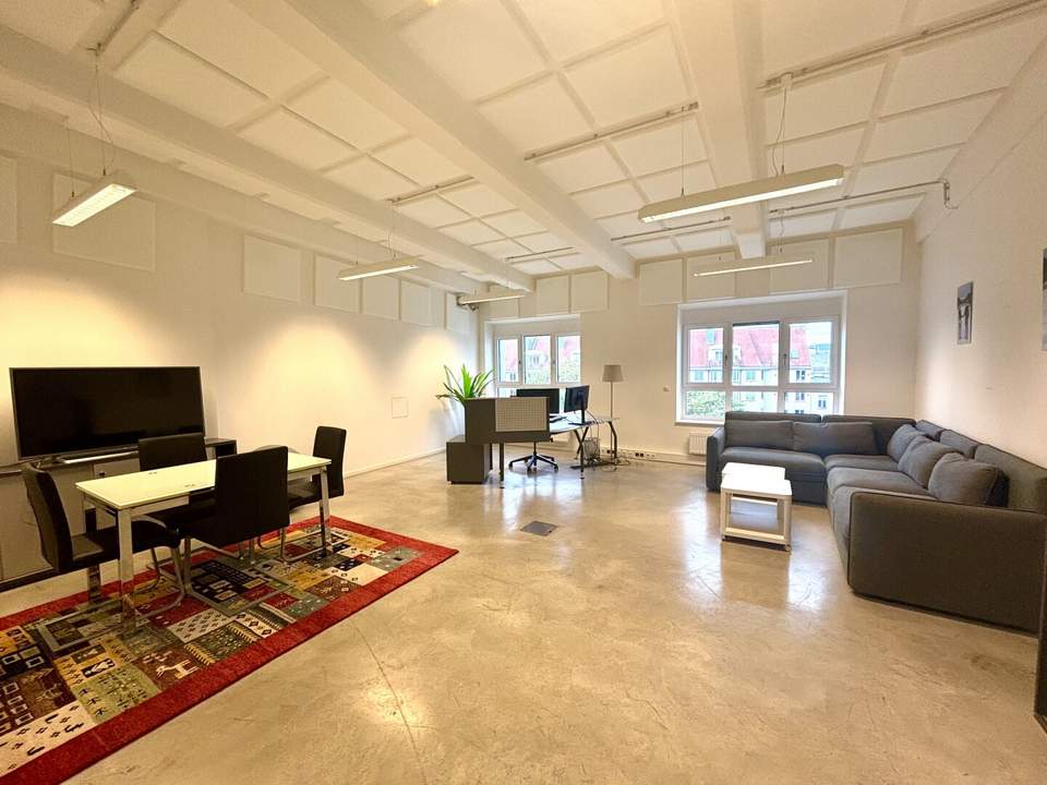 Tolles DG Büro in 1120! Klimatisiert, Terrasse, Garage, UBahn!