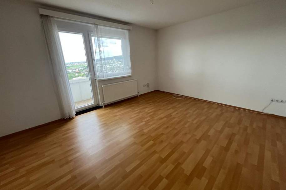 Zentrumsnahe Wohnung mit Küche, Loggia und tollem Ausblick!, Wohnung-miete, 795,00,€, 7000 Eisenstadt(Stadt)