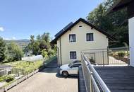 Velden am Wörthersee: Einfamilienhaus (112 qm) mit Nebengebäude & zusätzlicher 2-ZI-Wohnung (60 qm)