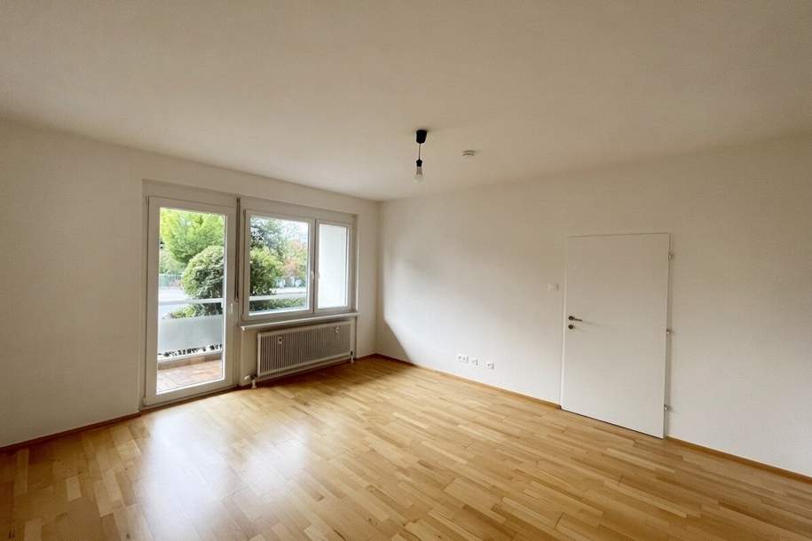 Attraktive 4,5-Zimmer-Wohnung mit Loggia und Balkon in bester Lage, Nähe Kreuzbergl – auch als Praxis oder Studio nutzbar, Wohnung-kauf, 295.000,€, 9020 Klagenfurt(Stadt)