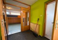 Projekt auf hervorragender Basis möglich - ehemaliger Kindergarten mit Garten erwerbbar!