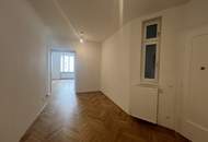 ERSTBEZUG - Helle 4-Zimmer Altbauwohnung mit 2 Bädern, 2 WCs, Abstellraum und Kellerabteil - UNBEFRISTET