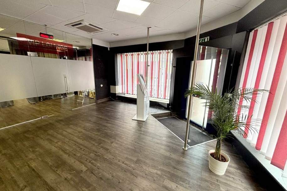 Geschäftslokal Klimatisiert! Branchenfrei, Gewerbeobjekt-miete, 2.895,14,€, 1170 Wien 17., Hernals