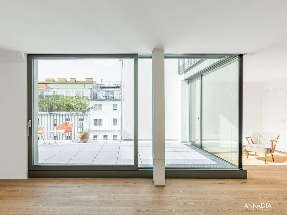 Loft-Feeling trifft Altbauflair – 3 Zimmer Erstbezug mit Terrasse