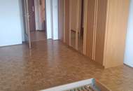 Charmante 2-Zimmer-Wohnung mit Schwedenofen, Gartenmitbenutzung und Autoabstellplatz (Provisionsfrei)