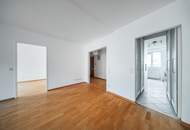 Nächst Währinger Park ! Lichtdurchflutete 2-Zimmer-Wohnung mit separater Küche | 4. OG | Viel Helligkeit und Stauraum | Sofort bezugsbereit