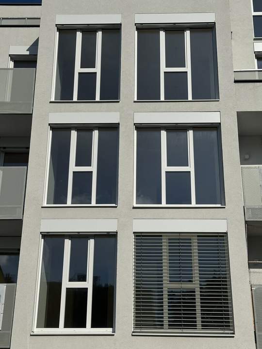 TOP ANLAGE_ Baumer 21- Coole Singlewohnung, Blick ins Grüne, Ruhelage und Top Öffi- Anbindung