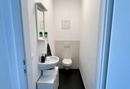 2 Zimmer-Wohnung in generalsaniertem Neubau mit ca. 6m2 Balkon.