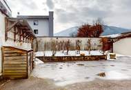 Altbauflair: Einzimmerwohnung mit ca. 89 m² Gartenfläche!