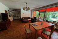 Großzügiges Wohnhaus mit Einliegerwohnung