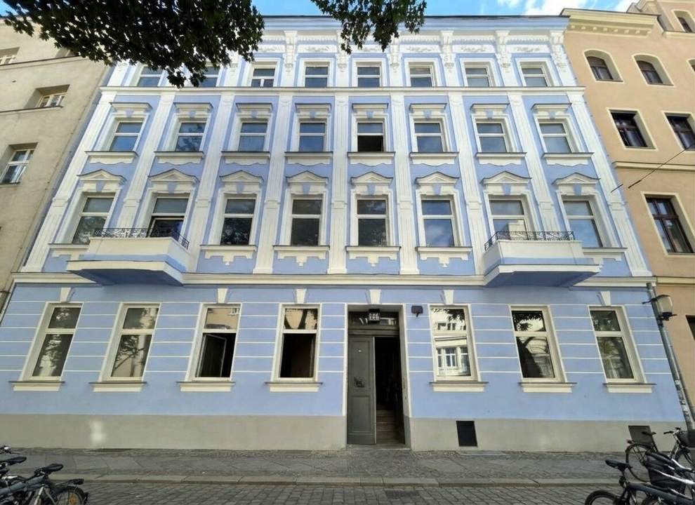 Repräsenatives Wohnungseigentum in der Goldschlaggasse - Jetzt preiswerte Altbauwohnungen zum selbst gestalten erwerben !