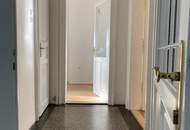 ++ PERFEKTE WG-WOHNUNG ++ 3-Zimmer mit Extraküche und 2 Balkonen nahe Murradweg