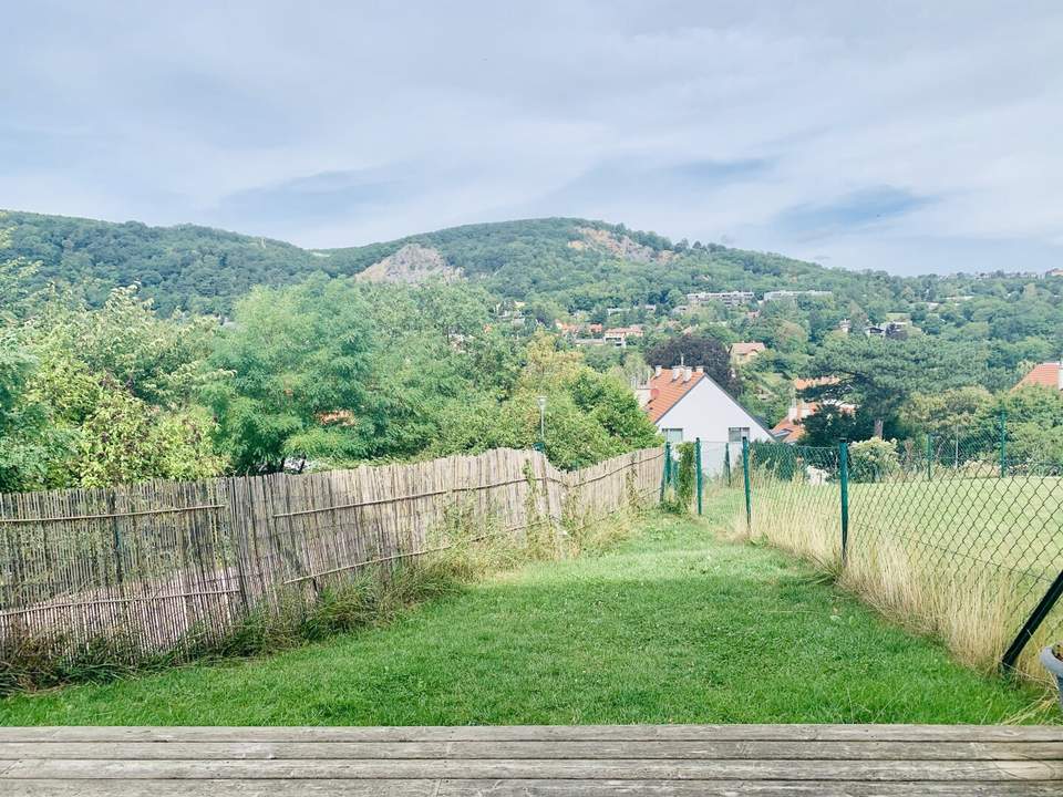 Charmante 2-Zimmer-Wohnung mit Terrasse und Garten, sowie zwei Aussenstellplätze