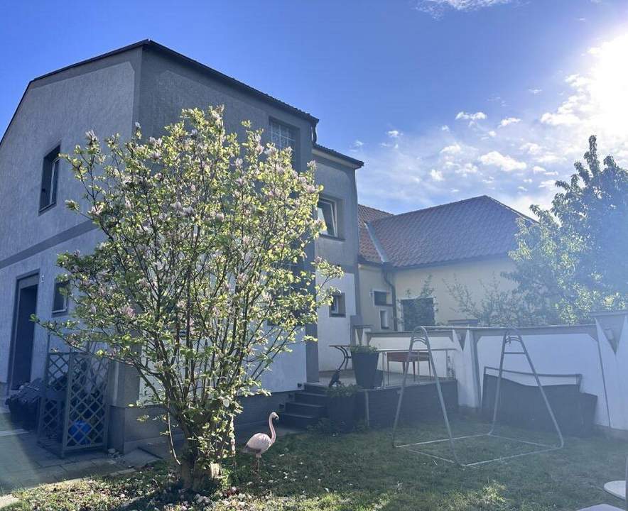 "Wohnen im Grünen – Charmantes 5-Zimmer-Familienhaus mit Garten in Vösendorf!"