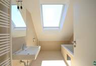 Exklusive 2‑Zimmer‑DG‑Wohnung mit sonniger Hofterrasse und Weitblick über Wien