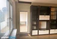 Top Floor mit West-Loggia in begehrter Südstadt-Lage