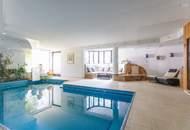 1170 AM HEUBERG: GROßZÜGIGER FAMILIENWOHNSITZ MIT INDOORPOOL, WELLNESS, GARTEN & WIEN-BLICK