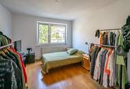 Amalienstraße 22: Perfekt aufgeteilte 4-Zimmer-Wohnung mit Freifläche