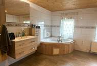 RAUMWUNDER MIT GESCHICHTE: 11 ZIMMER, 2 WOHNUNGEN & 600 M² GRUNDSTÜCK