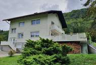 Zweifamilienwohnhaus mit Wohnrecht in idyllischer Einzellage des Alpenvorlandes