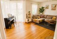 Familienfreundliches Haus mit Wintergarten und Doppelgarage!