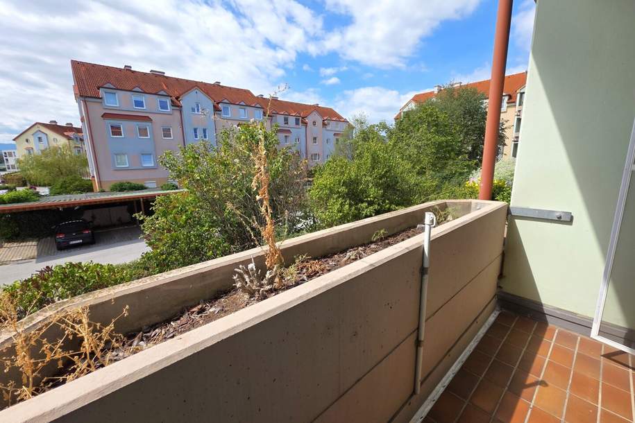 3-Zimmer-Wohnung mit Loggia, Stellplatz und kompletter Möblierung in Neunkirchen, Wohnung-kauf, 179.000,€, 2620 Neunkirchen