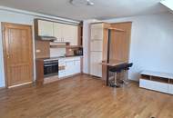 Mehrparteienhaus mit 4 Wohneinheiten und schönem Garten!