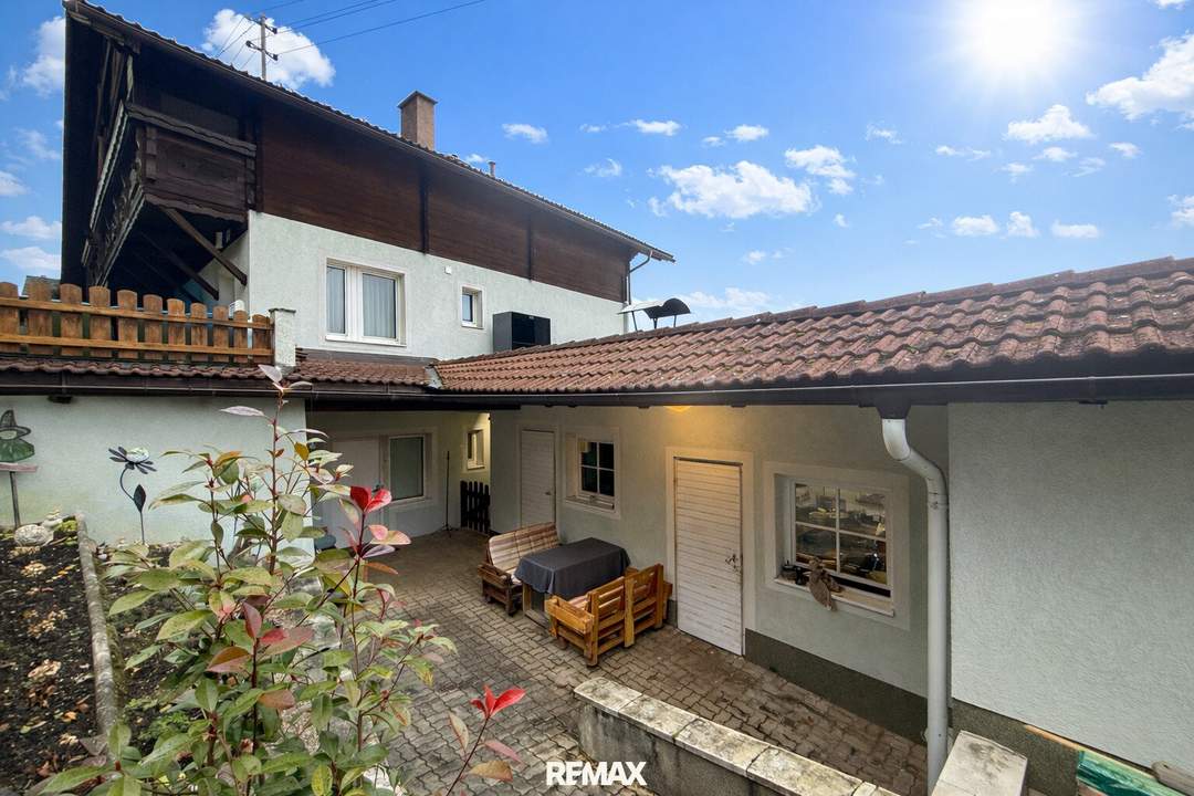 150 m² Wohnfläche | 922 m² Grundstück | PV-Anlage | 2 Balkone | Garage – Ihr neues Zuhause in Mürzzuschlag
