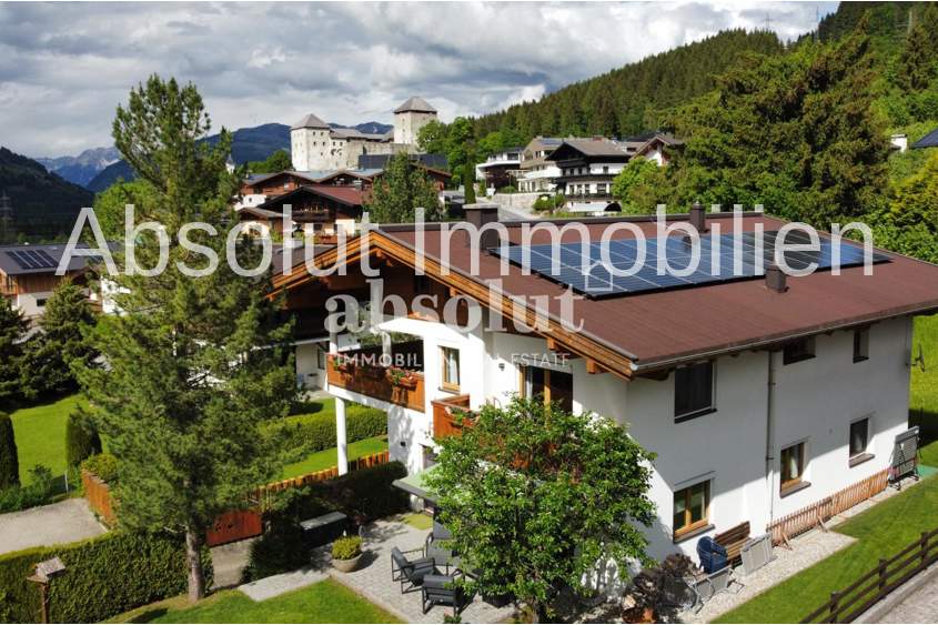 Renoviertes Mehrfamilienhaus in Kaprun: Zentral, sonnig, mit Garten & ausreichend Parkplätzen!, Haus-kauf, 1.549.000,€, 5710 Zell am See