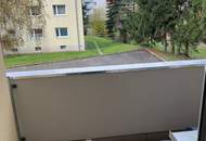 Lichtdurchflutete 3 Zimmer Wohnung mit sonnigem Balkon!