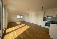 XXL-WEITBLICK für Sonnenanbeter!!! 12m² Außenfläche!!