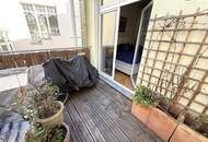 Zeitlose Eleganz trifft modernen Wohnkomfort – stilvoll sanierte 3,5-Zimmer-Altbauwohnung mit Designküche, zwei Außenflächen &amp; Toplage nahe dem Türkenschanzpark